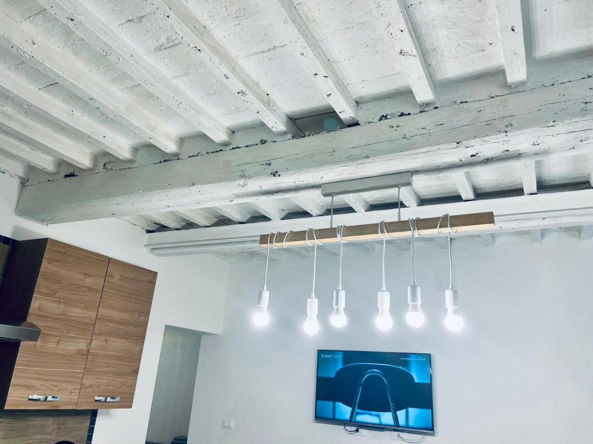 New Apartment 2 Minute From The Port リヴォルノ エクステリア 写真