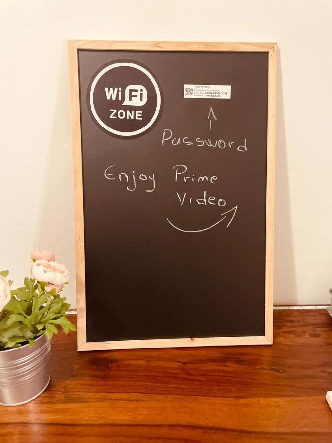 New Apartment 2 Minute From The Port リヴォルノ エクステリア 写真