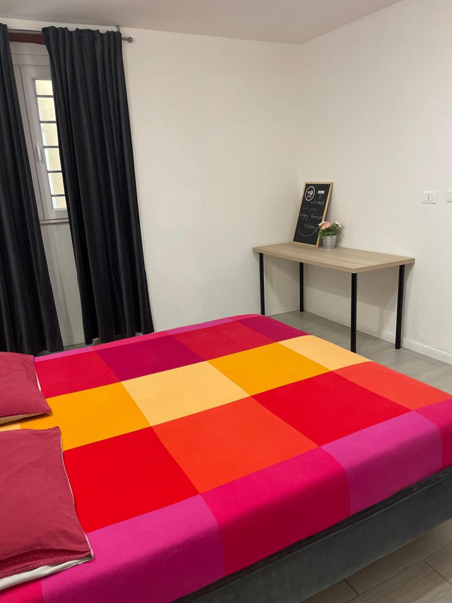 New Apartment 2 Minute From The Port リヴォルノ エクステリア 写真