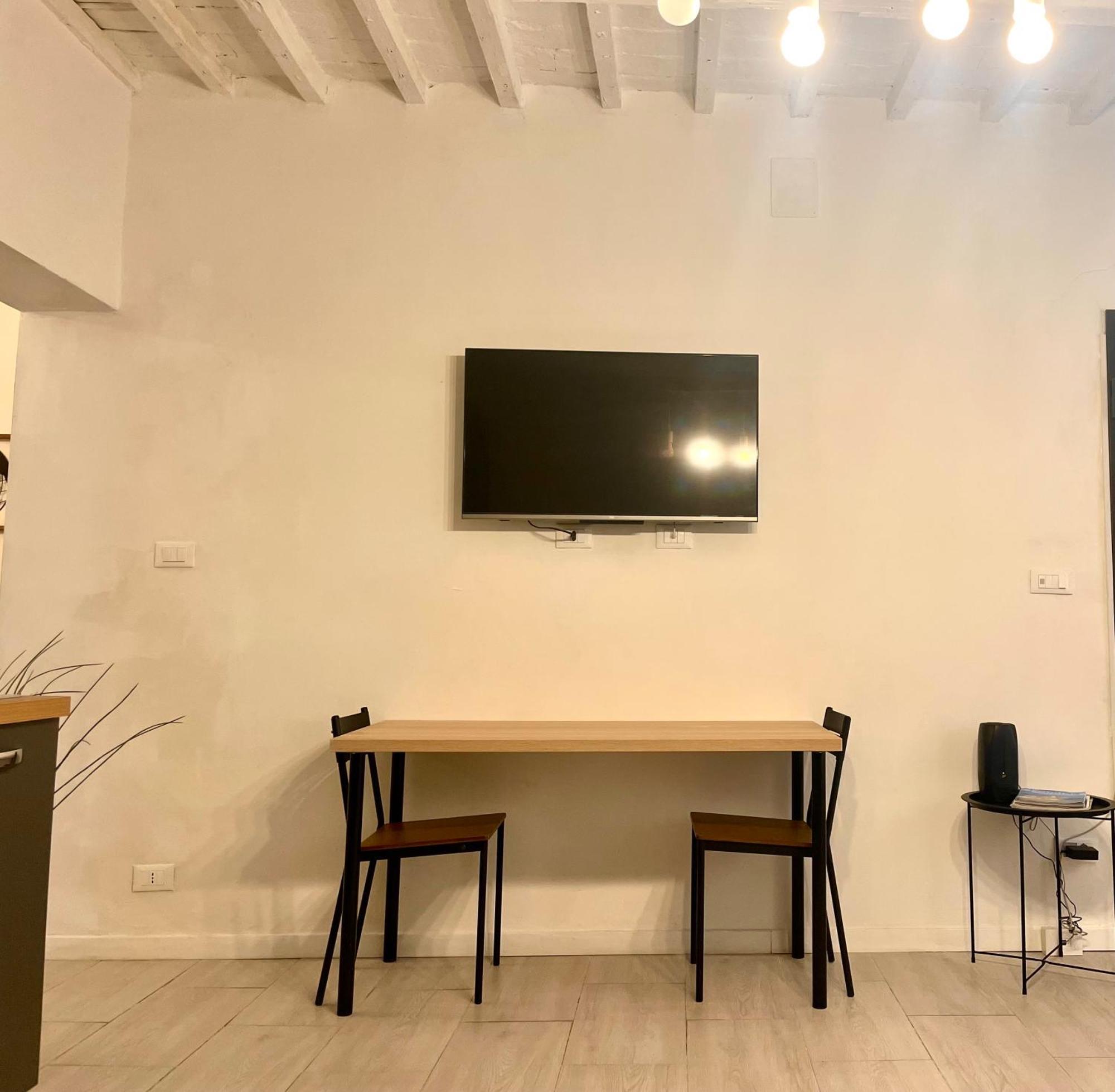 New Apartment 2 Minute From The Port リヴォルノ エクステリア 写真